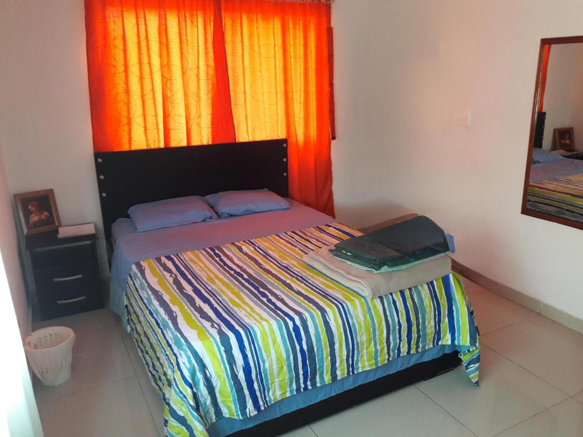 Apartamento Casa 4 Medellín Exterior foto